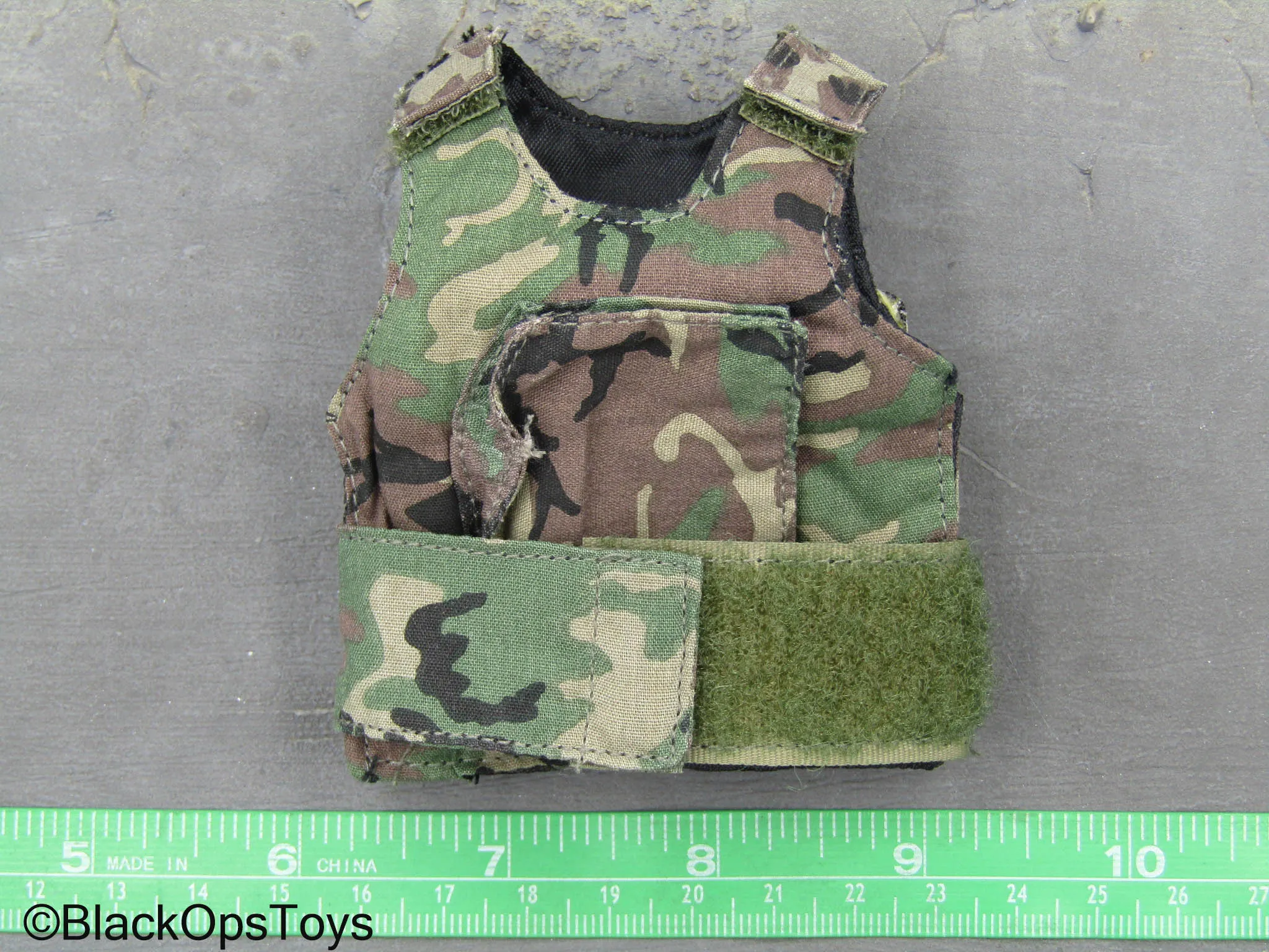 101st Airborne - Saw Gunner - Woodland Plate Carrier Vest