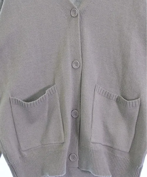 LB.04 Cardigans