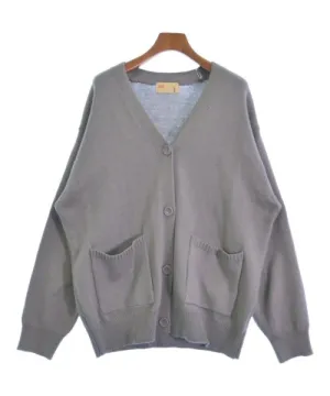 LB.04 Cardigans