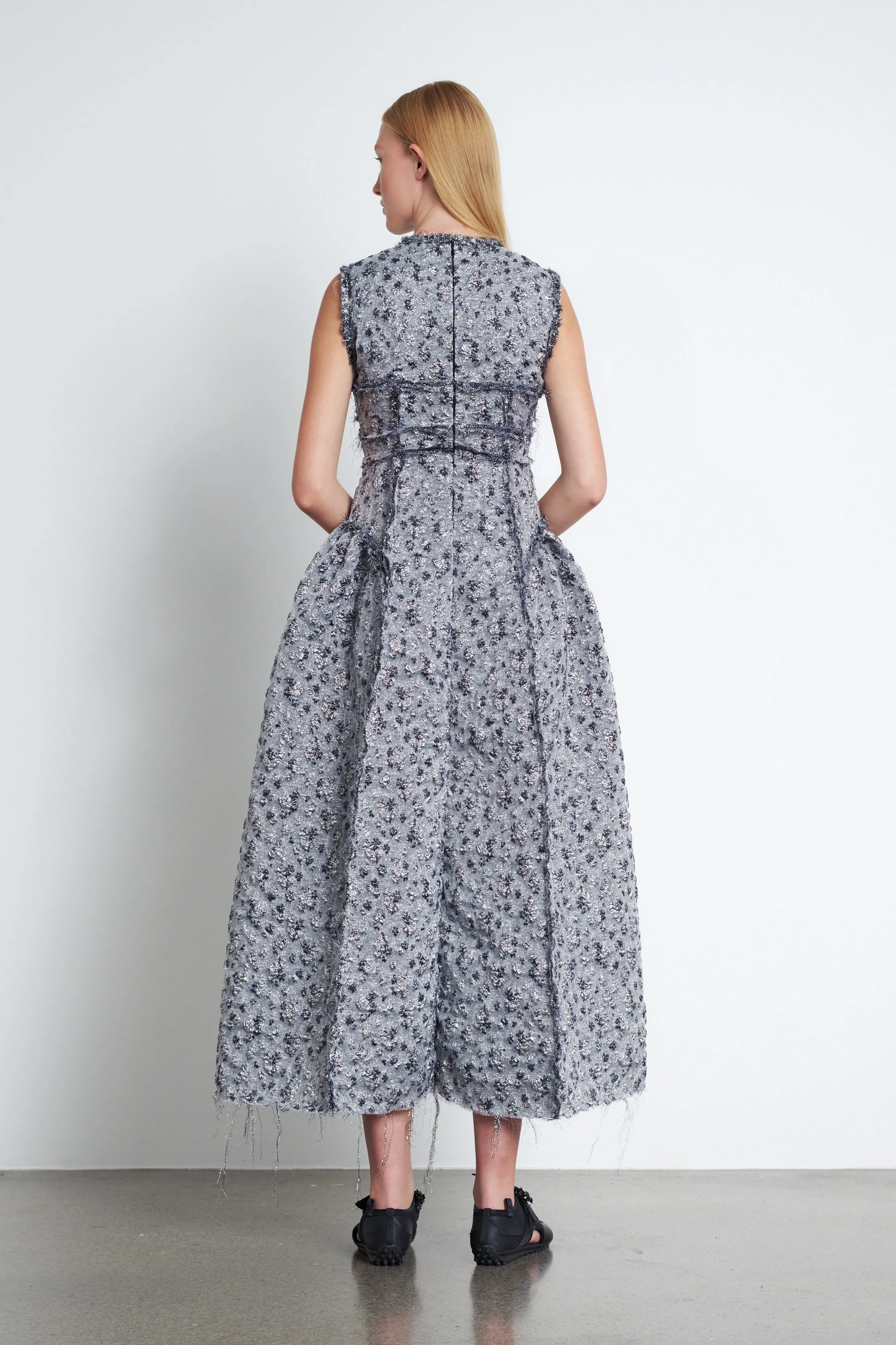 LIA | GOWN LILY MATELASS… SILVER