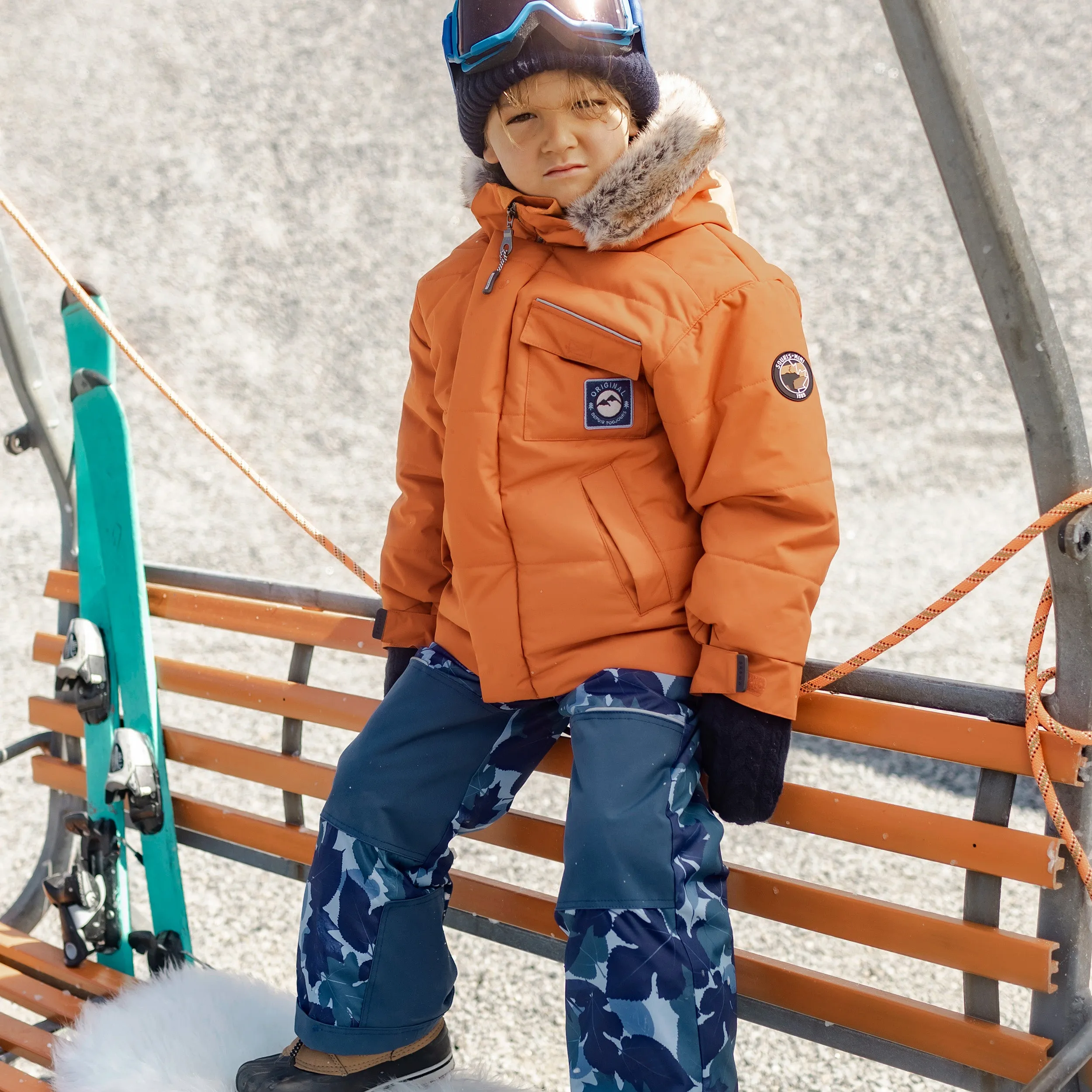 Mitaines marine en tricot, enfant || Navy mittens in knit, child