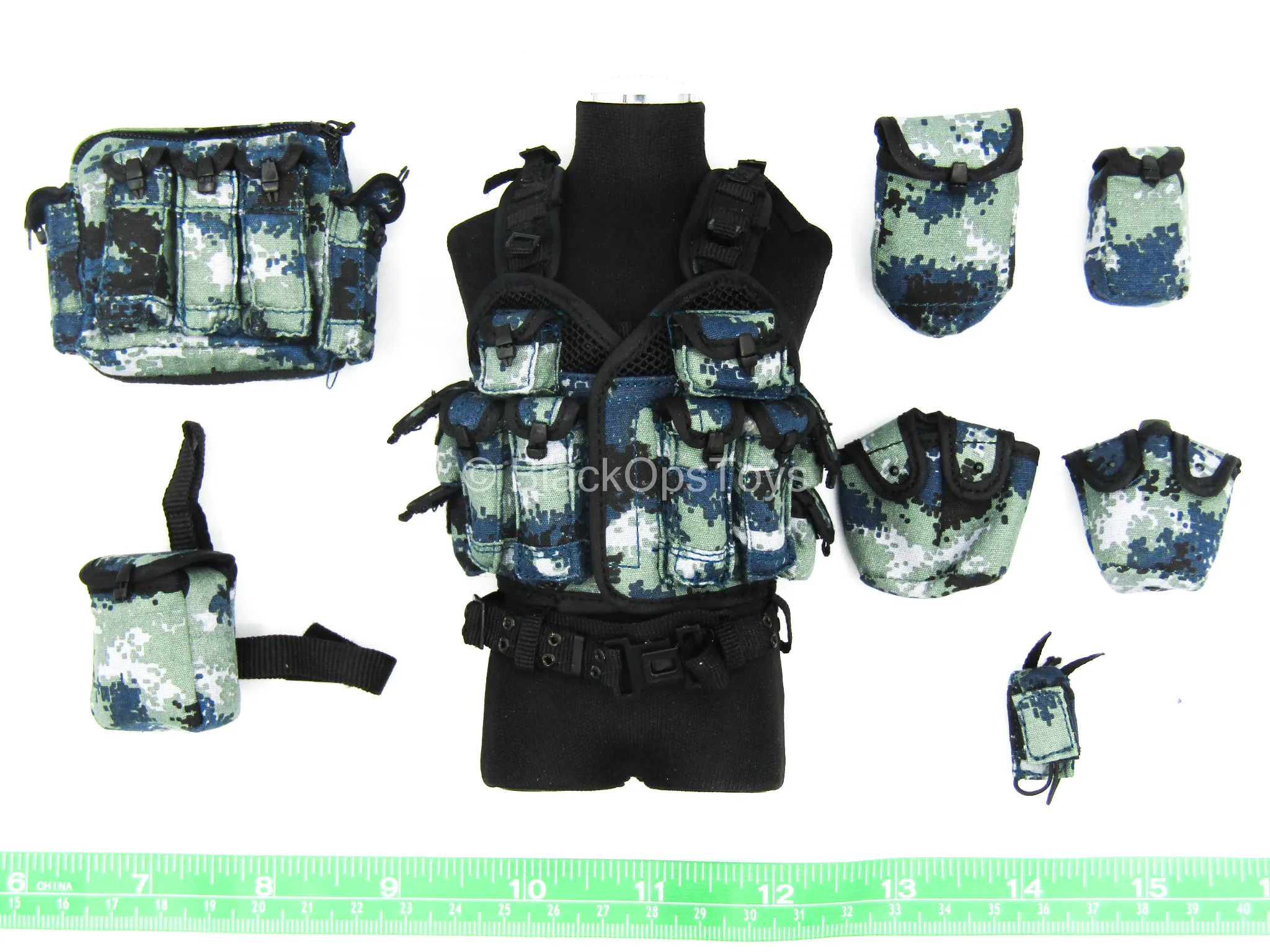 PLA Airborne Trooper - AF Type 07 Pixelated Vest w/Pouch Set