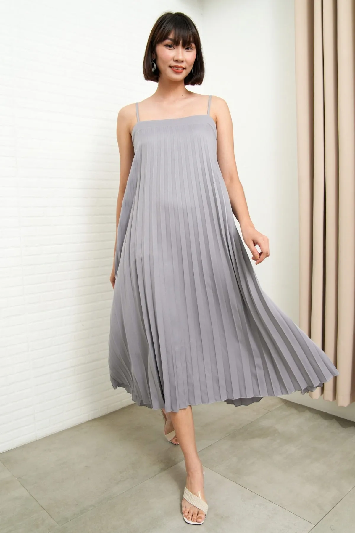 SABINE Two-Piece Blazer & Pleated Dress Set