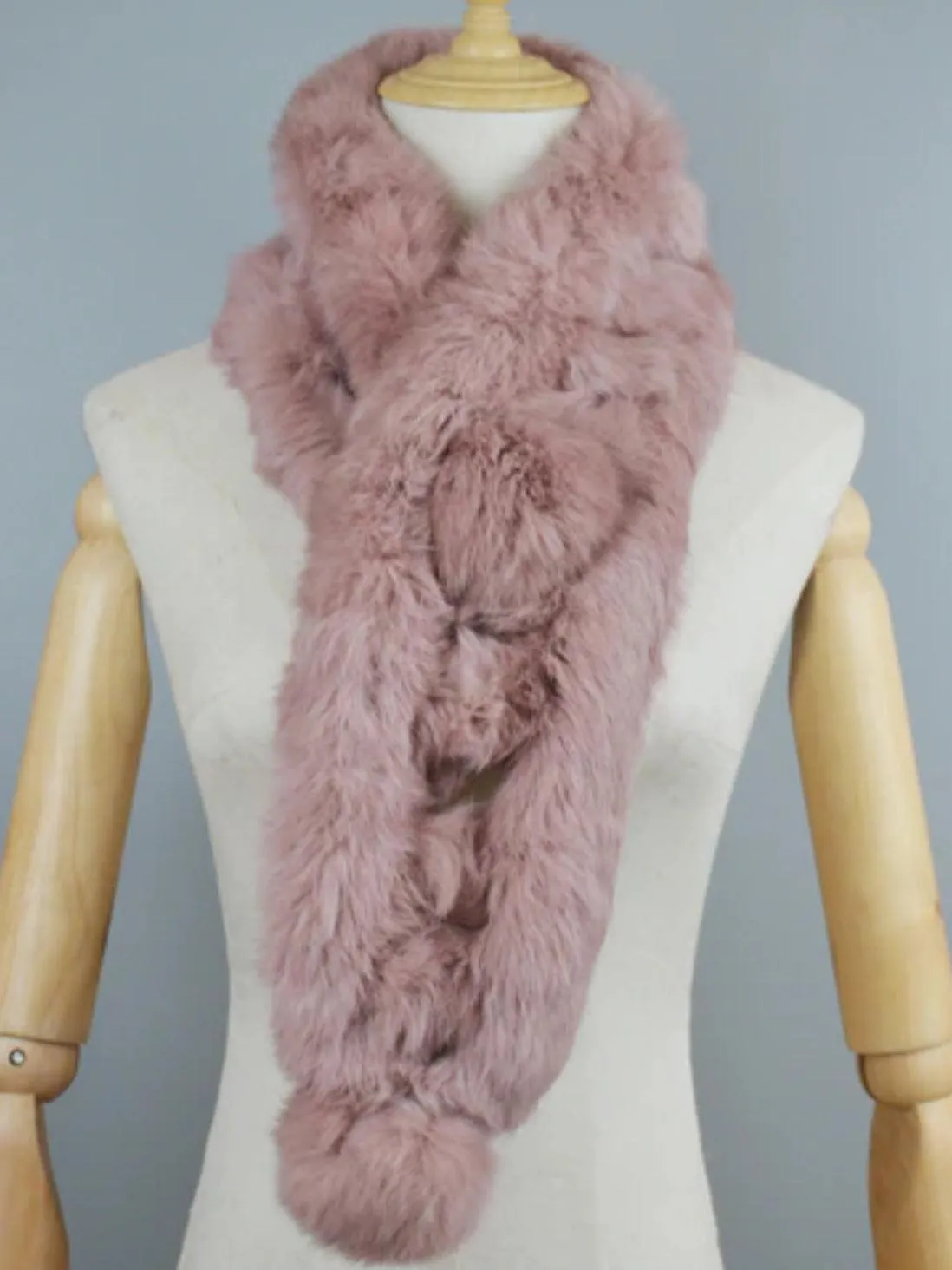 Soft and Luxurious Fur Scarf -Stay Warm in Style with Our Premium Quality Winter Accessories -
