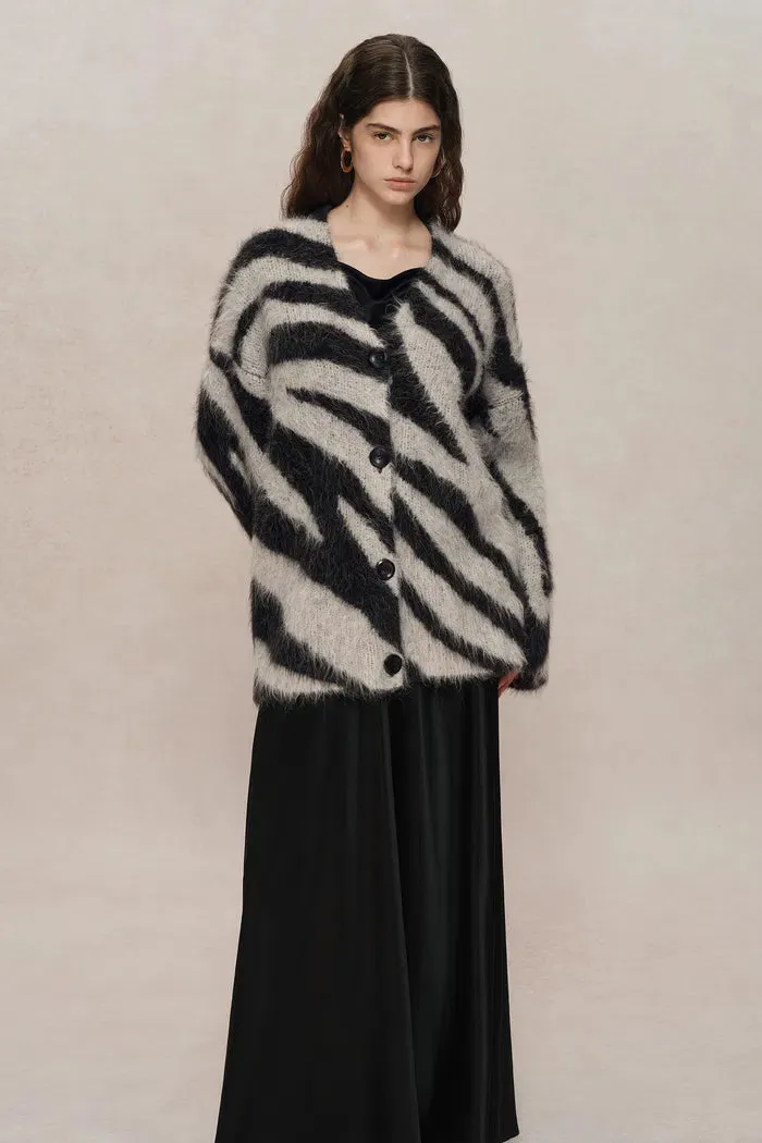 Zebra Modern Zebra Jacquard Cardigan in Washed Alpaca Knit