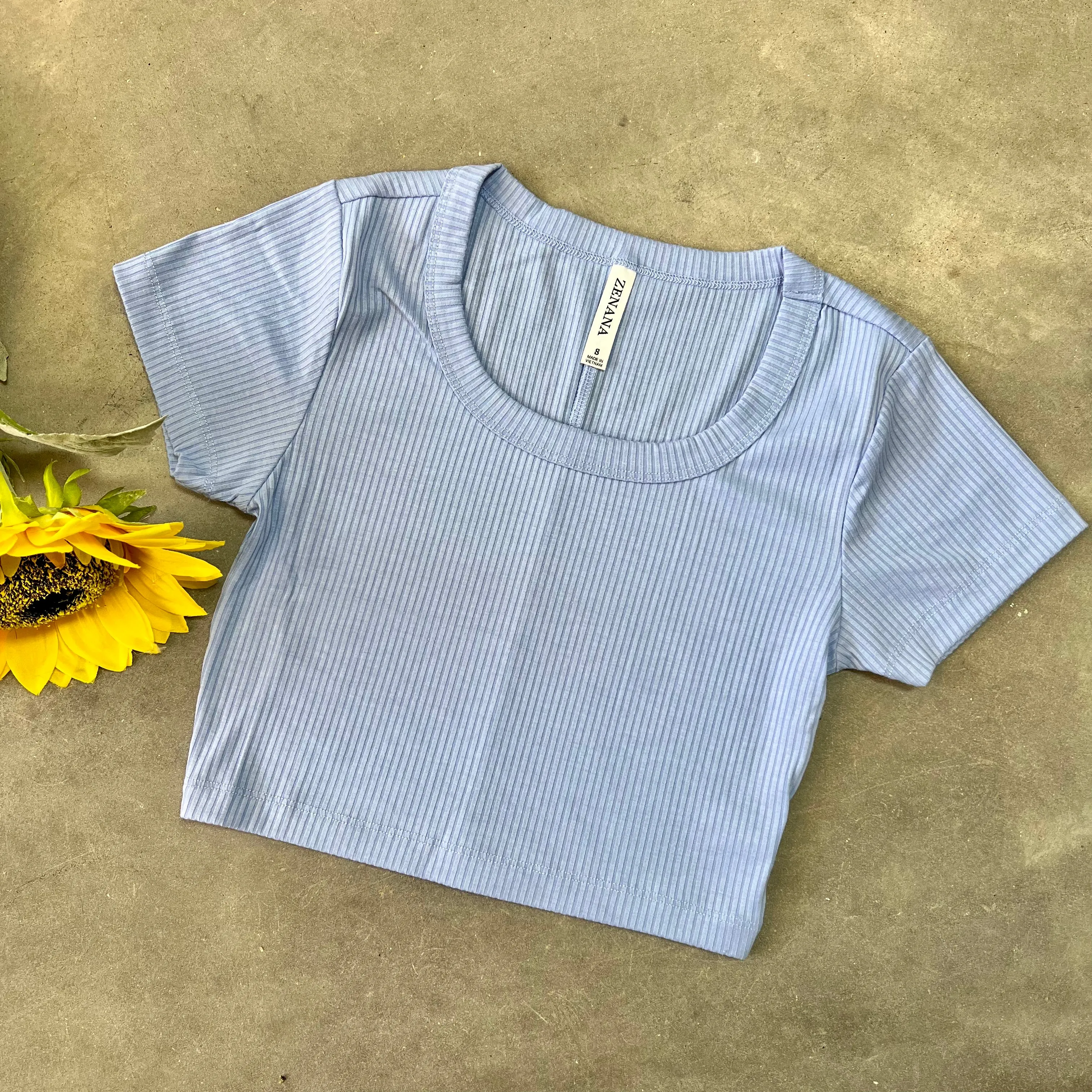 Zenana Ribbed Scoop Neck Crop Top